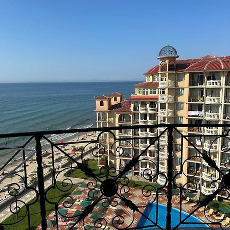 Andalusia Apartments النايت المظهر الخارجي الصورة