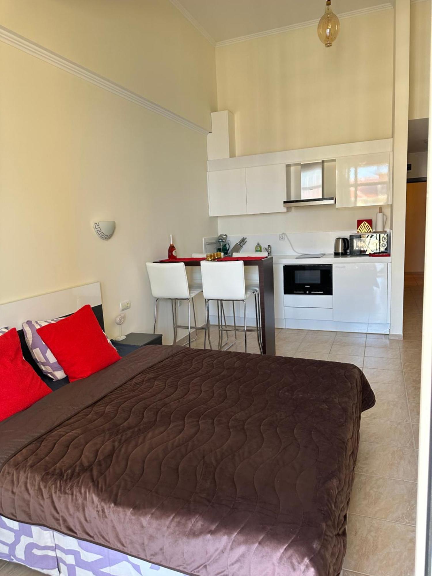 Andalusia Apartments النايت المظهر الخارجي الصورة