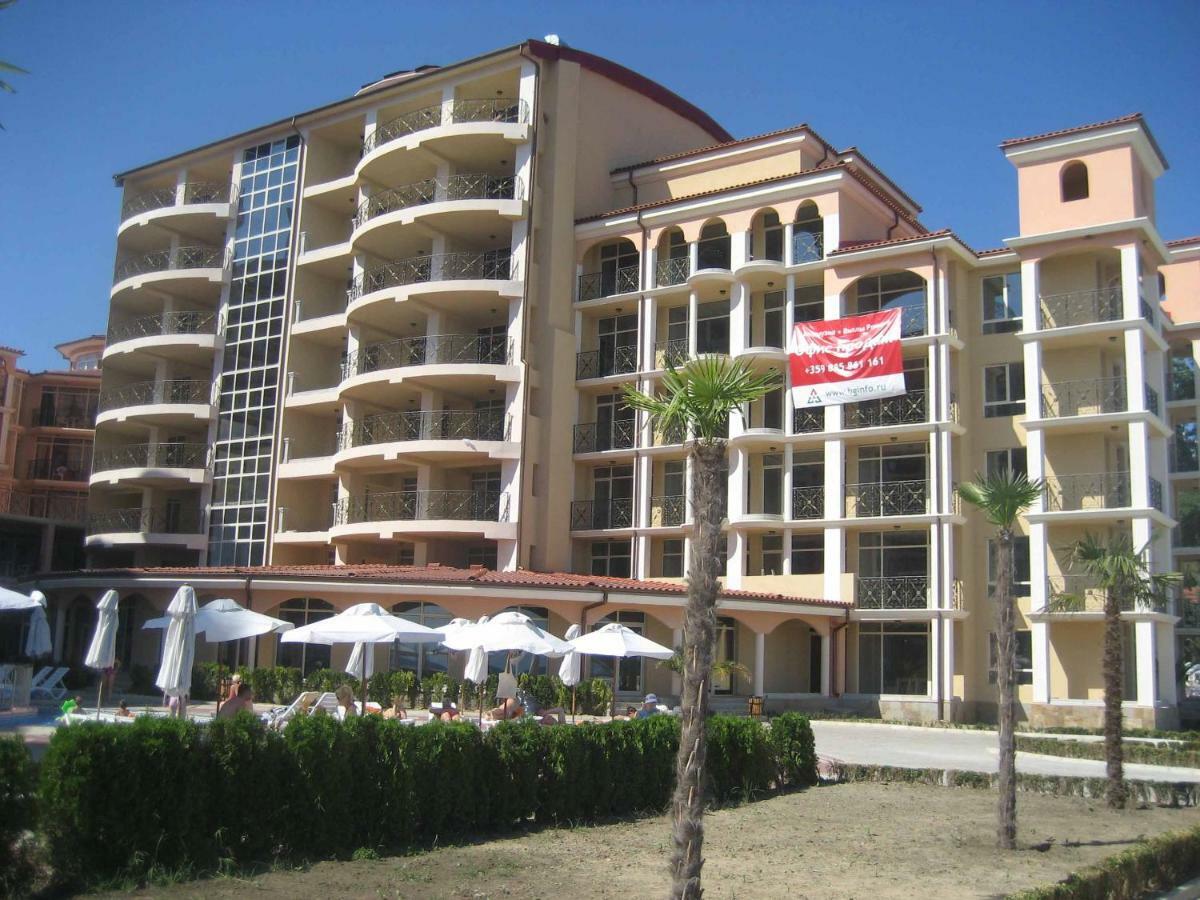 Andalusia Apartments النايت المظهر الخارجي الصورة